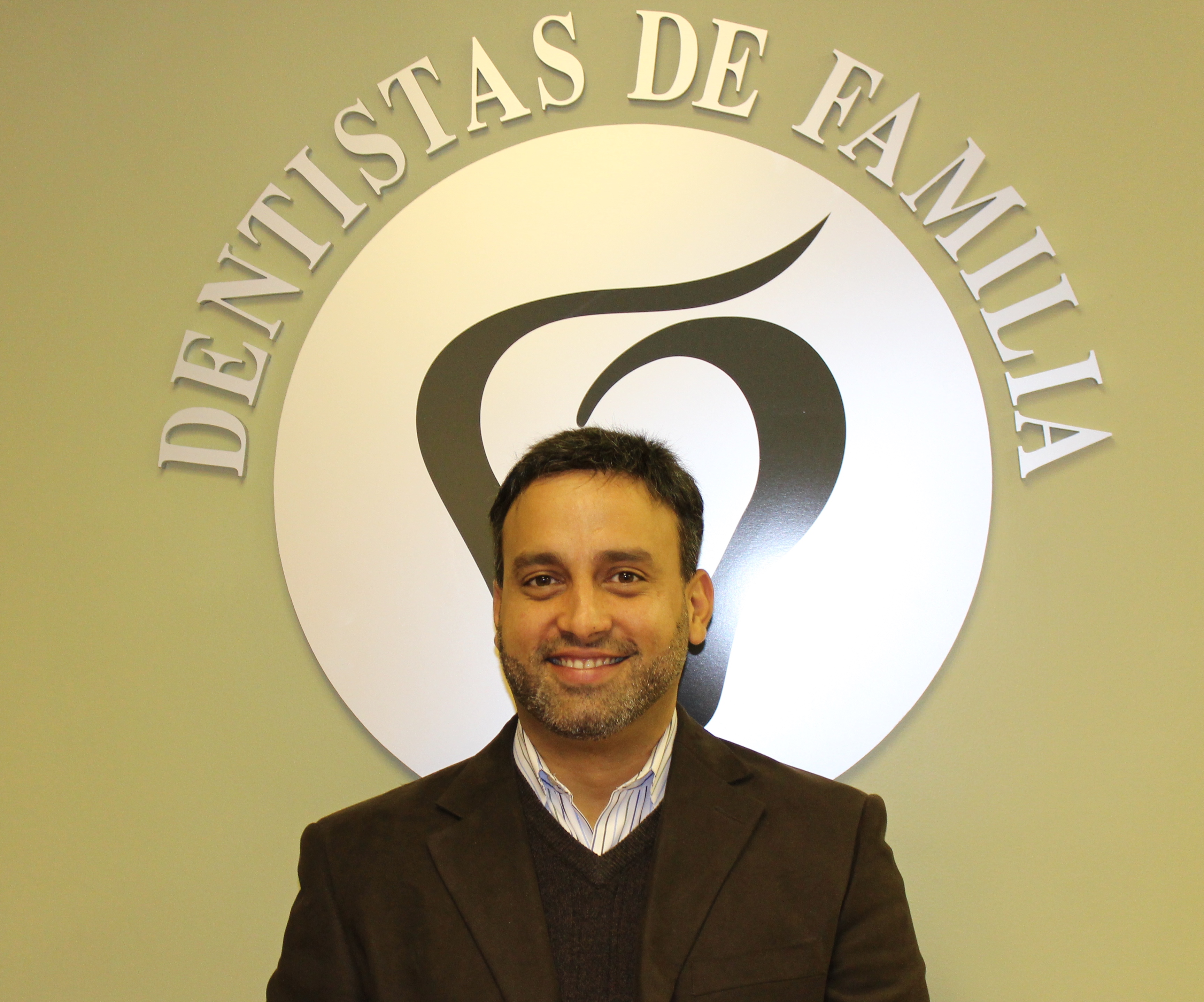 Dr Nestor Ramos